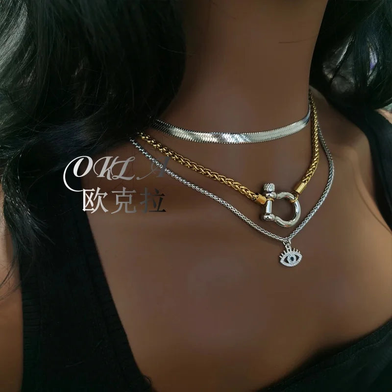 Non Tarnish Waterproof Jewelry 18K Gold Plated Stainless Steel Rope Chain Choker Necklace Two Tone Horseshoe Necklace YF3383