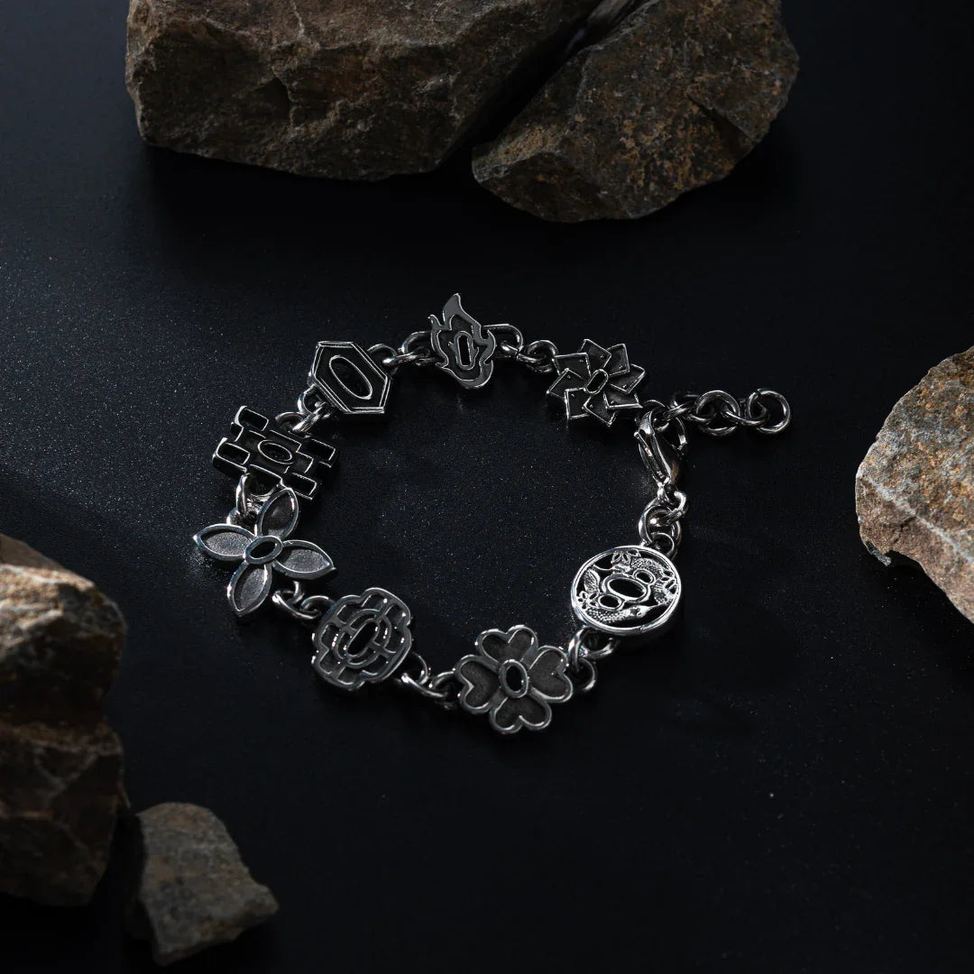 Vintage high-end bracelet light luxury anime element bracelet, birthday gift, Halloween gift, Christmas gift